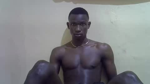 clive_damian online show from March 19, 11:20 pm