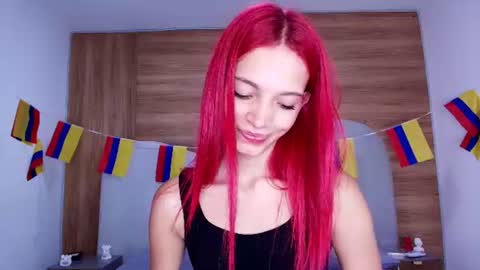 Snapshot of cloe_stanfort chatting on July 11, 7:16 pm Cloe Stanfort online show from July 11, 7:16 pm