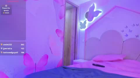 Eilyn online show from May 22, 9:53 pm