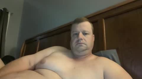 Snapshot of cmachen chatting on April 25, 2:47 pm cmachen online show from April 25, 2:47 pm