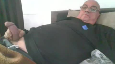 Snapshot of cock9635 chatting on March 3, 11:27 am cock9635 online show from March 3, 11:27 am