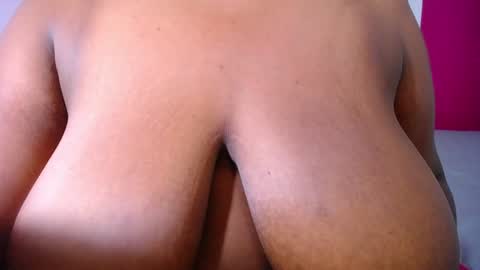 cock_whisperer69 online show from December 3, 5:45 pm