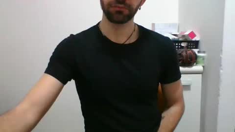 Snapshot of cockonee chatting on February 18, 6:47 pm . online show from February 18, 6:47 pm