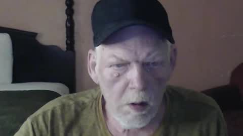 cockreadynow4u online show from May 27, 5:26 am