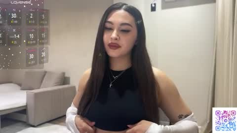 Yumi online show from June 13, 11:46 pm
