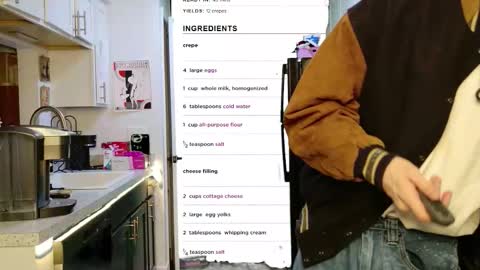 Snapshot of cokia_ chatting on February 22, 12:01 am Cokia online show from February 22, 12:01 am