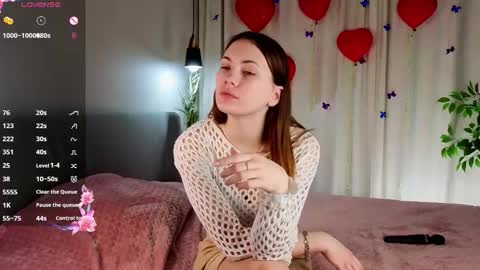 Snapshot of colbymcroberts chatting on February 13, 1:12 am Carry online show from February 13, 1:12 am