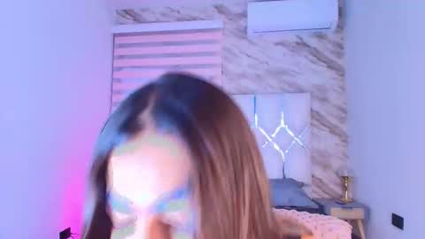 colett online show from March 26, 12:00 pm