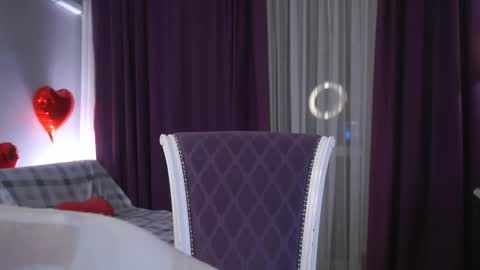 Jenny online show from February 15, 4:25 pm