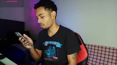 IG  online show from March 8, 1:04 pm