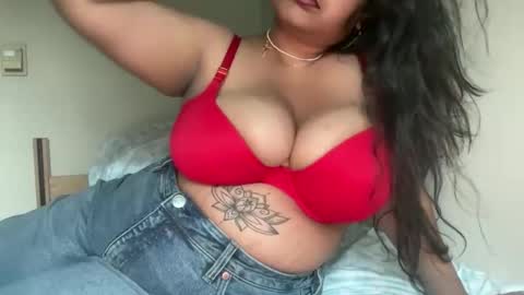 coll3gegirl online show from May 17, 11:34 pm