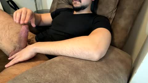 Snapshot of college_fundz chatting on March 15, 5:24 am Mikey online show from March 15, 5:24 am