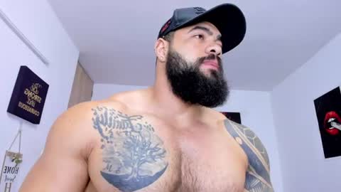 Snapshot of college_muscle_ass chatting on July 21, 11:01 am college_muscle_ass online show from July 21, 11:01 am