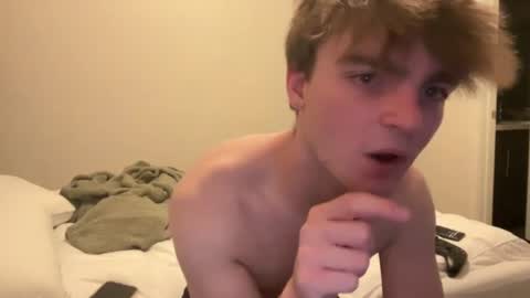 collegegay214 online show from August 8, 5:31 am