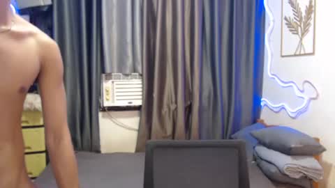 come_wet_me online show from May 28, 1:14 am