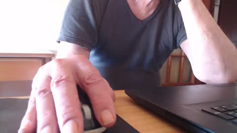 comemivuoi2 online show from April 18, 9:46 am