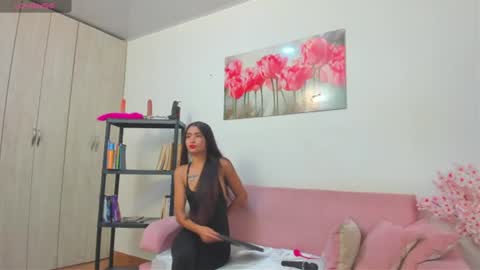 Snapshot of conni_f00x chatting on June 25, 7:29 pm conni_f00x online show from June 25, 7:29 pm