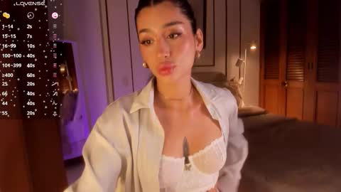 connie    online show from November 24, 9:42 am