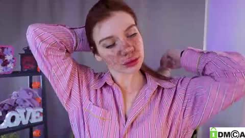 Amy online show from May 11, 4:04 pm