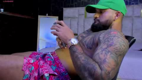 Snapshot of connor_666 chatting on March 10, 3:45 am rusfegui online show from March 10, 3:45 am