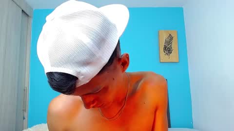 Connor online show from December 30, 4:19 pm