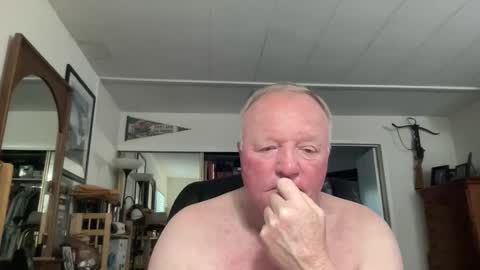 cookoosnest online show from February 7, 12:58 am