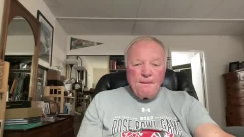 cookoosnest online show from July 15, 3:01 am