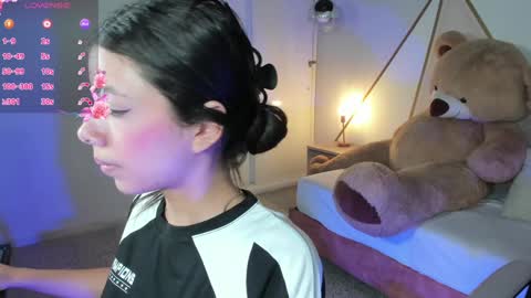 Coral online show from December 7, 7:10 pm