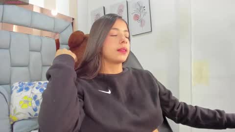 Coral online show from November 23, 2:17 pm