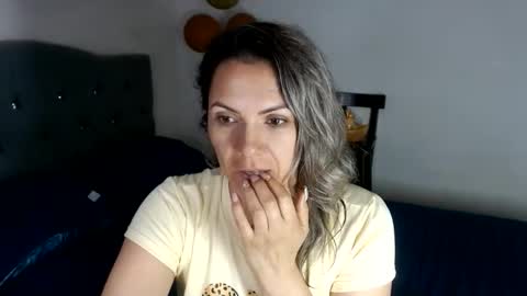 corinnasex online show from May 30, 3:42 pm