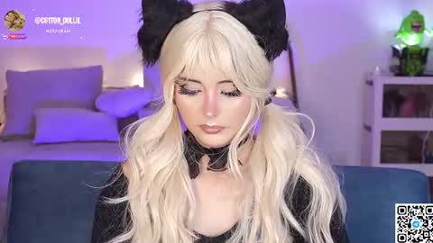 Dollie  online show from July 14, 2:05 am