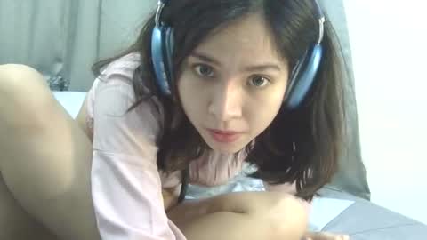 Liz Gwyneth Charlota online show from March 24, 11:10 pm