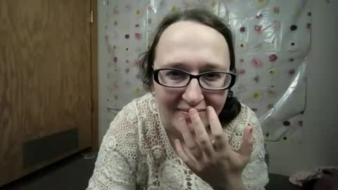 countrygirl0909 online show from July 3, 3:46 am