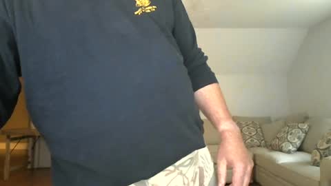 Countryguy71 online show from June 21, 11:57 am