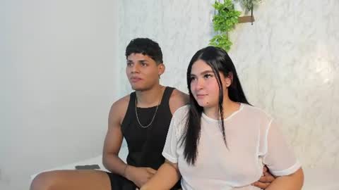 couple_hardroom69 online show from June 19, 8:12 pm
