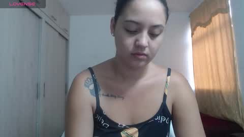 Snapshot of couple_sexandlove chatting on October 26, 12:55 pm ALEJANDRO Y EMILY online show from October 26, 12:55 pm