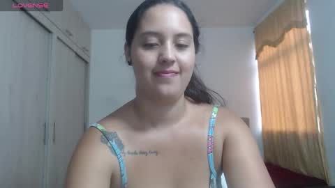 Snapshot of couple_sexandlove chatting on November 4, 7:02 pm ALEJANDRO Y EMILY online show from November 4, 7:02 pm