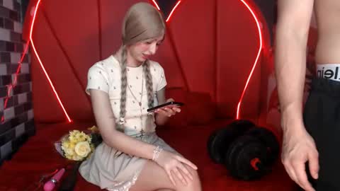 Snapshot of couple_sexxy7 chatting on September 22, 8:11 pm MIA LIZ AND SAM online show from September 22, 8:11 pm