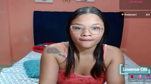 SOPHIE Y CAMILO online show from December 18, 1:22 am