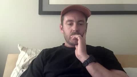 Snapshot of coverthe3arth chatting on April 3, 5:00 pm coverthe3arth online show from April 3, 5:00 pm