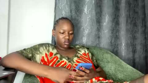 Taliee online show from April 9, 2:33 am