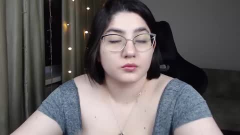 Crazy Bunya online show from December 21, 1:29 pm