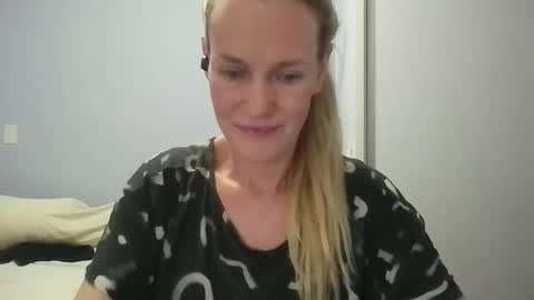 Anny online show from March 30, 12:33 am