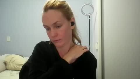 Anny online show from May 25, 12:16 am