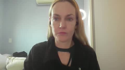 Anny online show from May 28, 10:45 am