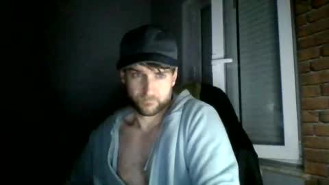 crazyboy44412345 online show from May 18, 10:26 pm