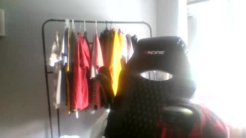 Snapshot of crazyboy44412345 chatting on July 13, 2:09 pm crazyboy44412345 online show from July 13, 2:09 pm