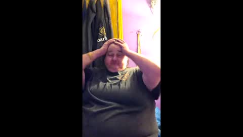 Snapshot of crazygirl802 chatting on April 12, 10:37 pm crazygirl802 online show from April 12, 10:37 pm