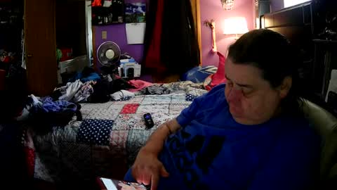 Snapshot of crazygirl802 chatting on June 27, 3:39 pm crazygirl802 online show from June 27, 3:39 pm