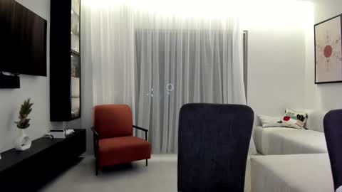 Patricia Lpez online show from November 1, 8:33 pm